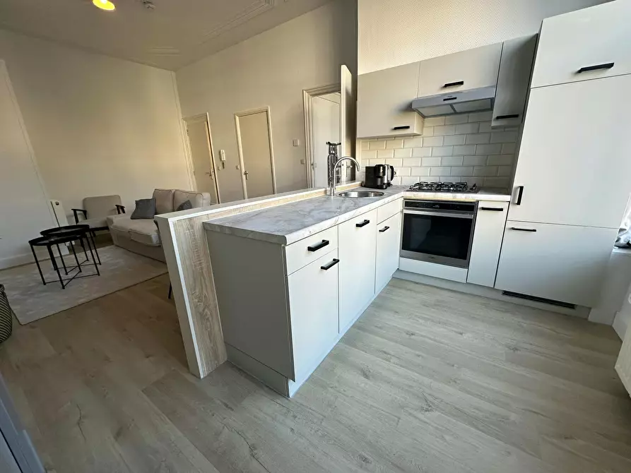Immagine 2 di Appartamento in affitto  in Laan van Meerdervoort a 's-Gravenhage