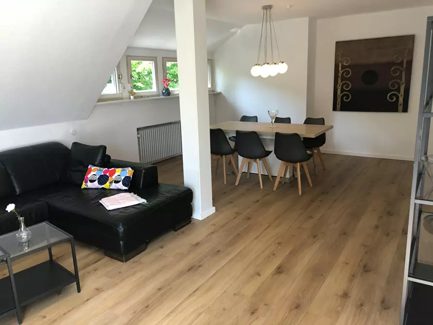 Immagine 2 di Appartamento in affitto  in Bucheckernweg a Köln