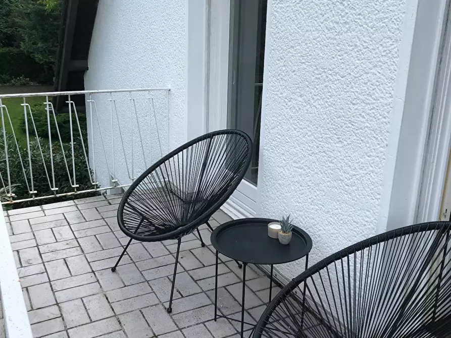 Immagine 1 di Appartamento in affitto  in Bucheckernweg a Köln