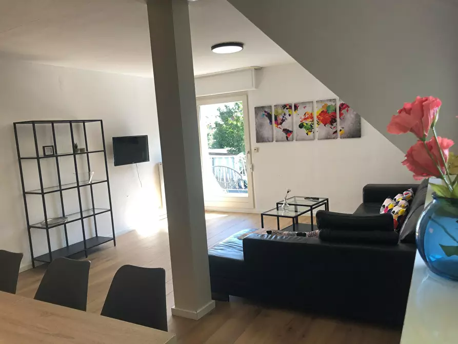 Immagine 4 di Appartamento in affitto  in Bucheckernweg a Köln