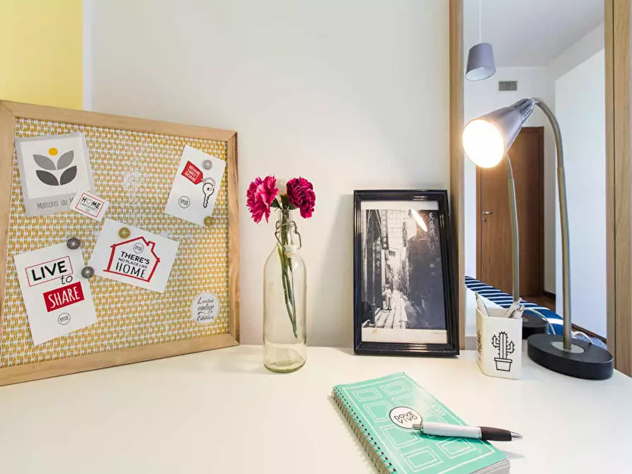 Immagine 7 di Camera in affitto  in Via dei Mandorli a Buccinasco