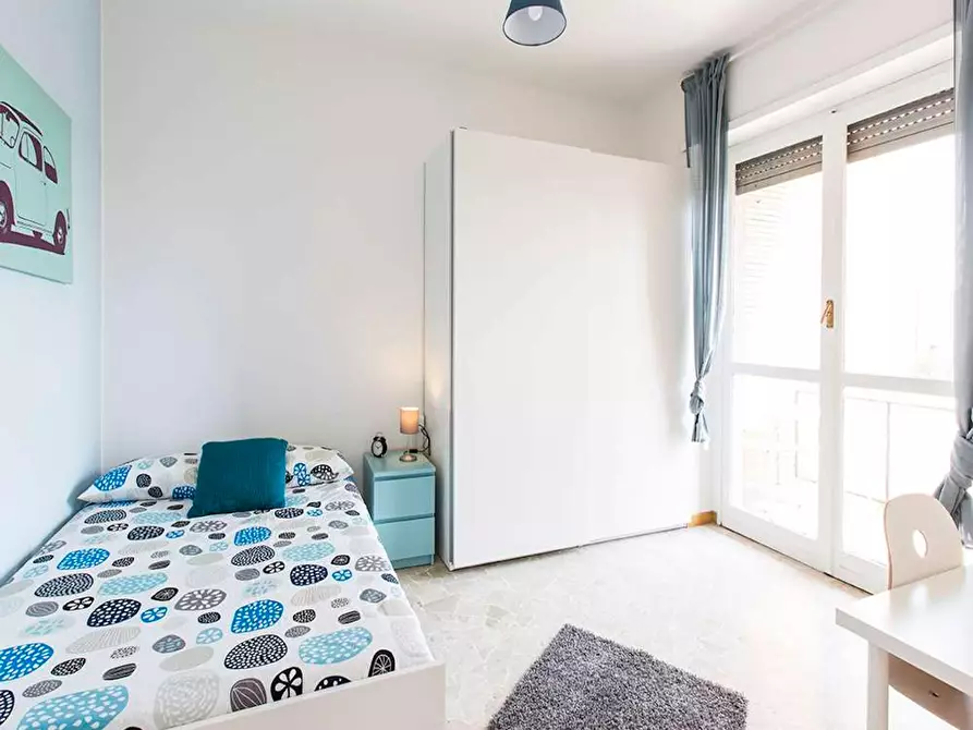 Immagine 3 di Camera in affitto  in Via Filippo Brunelleschi a Buccinasco