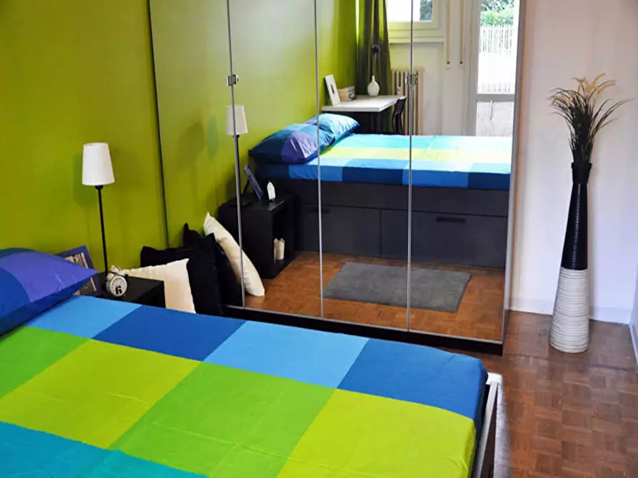 Immagine 4 di Camera in affitto  in Via Plinio a Milano