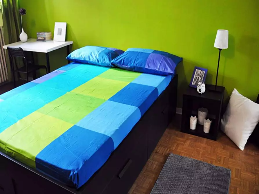 Immagine 2 di Camera in affitto  in Via Plinio a Milano