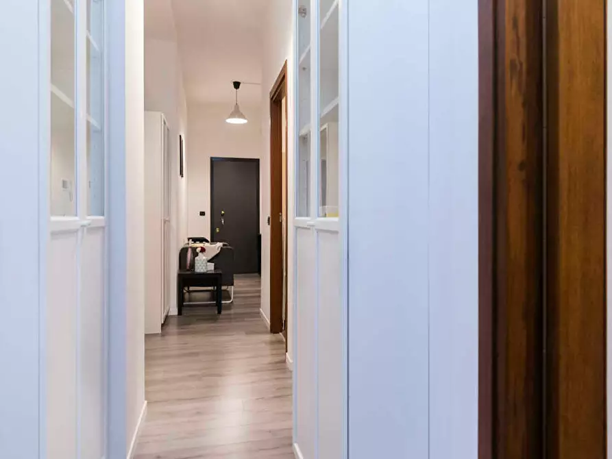 Immagine 8 di Camera in affitto  in Via Guglielmo Röntgen a Milano