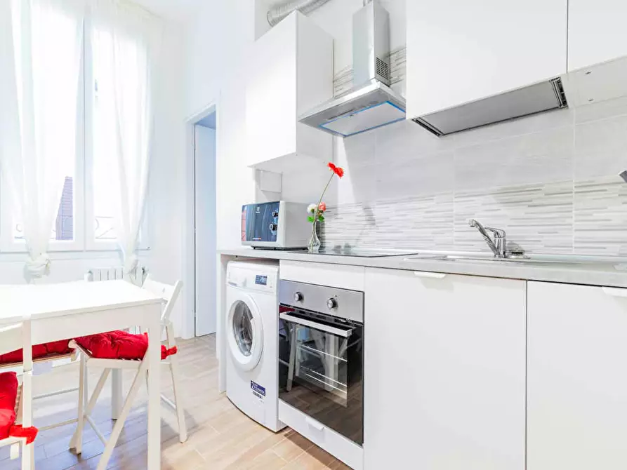 Immagine 7 di Camera in affitto  in Viale Alfredo Oriani a Bologna