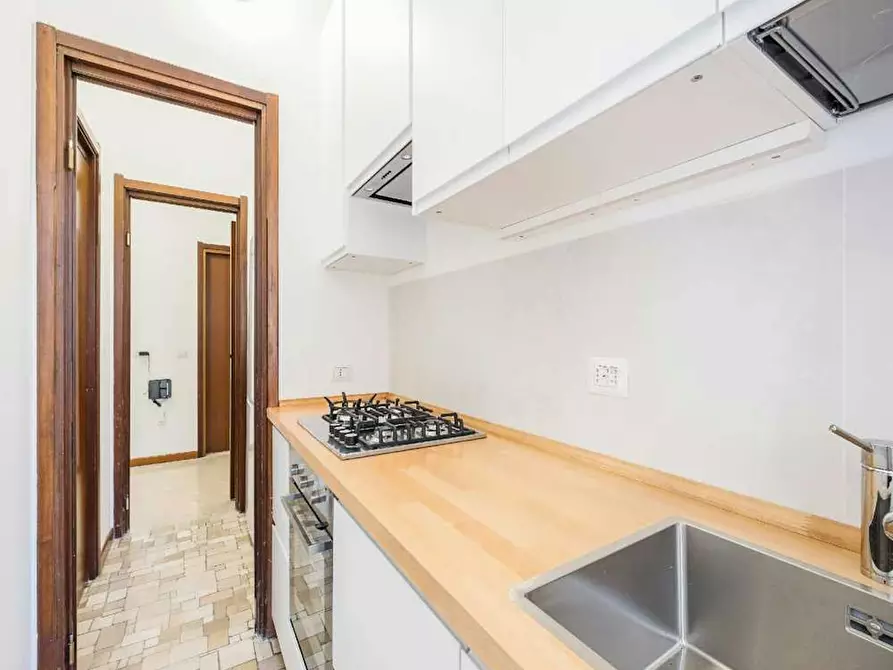 Immagine 8 di Camera in affitto  in Via Pontaccio a Milano