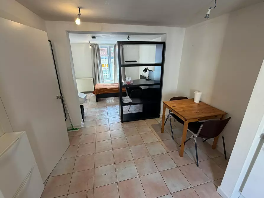 Immagine 6 di Appartamento in affitto  in Annonciadenstraat a Gent
