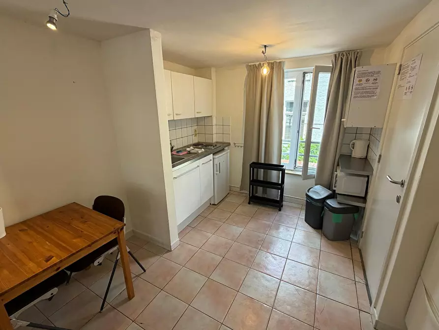 Immagine 4 di Appartamento in affitto  in Annonciadenstraat a Gent