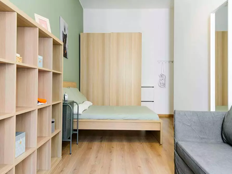 Immagine 4 di Camera in affitto  in Via Mauro Macchi a Milano