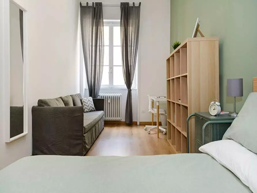 Immagine 5 di Camera in affitto  in Via Mauro Macchi a Milano