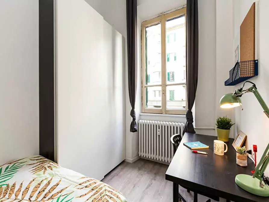 Immagine 3 di Camera in affitto  in Via Paolo Bassi a Milano