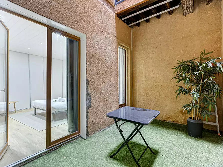 Immagine 4 di Appartamento in affitto  in Rue des Argentiers a Bordeaux