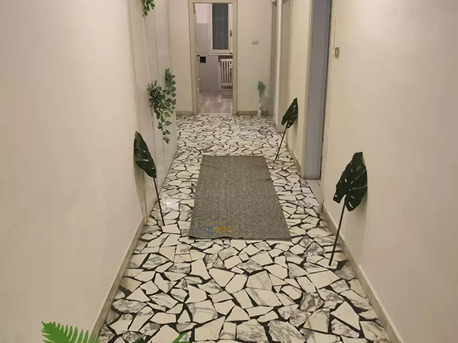 Immagine 9 di Camera in affitto  in Viale Alfredo Oriani a Bologna