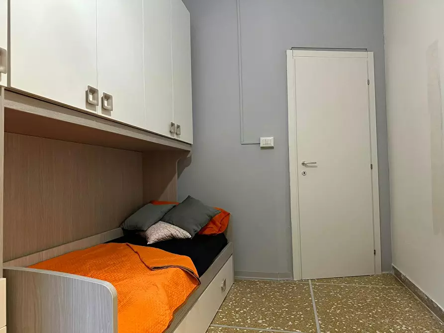 Immagine 2 di Camera in affitto  in Viale Alfredo Oriani a Bologna