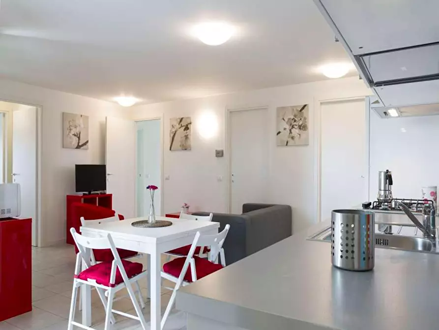 Immagine 9 di Camera in affitto  in Largo Cavalieri di Malta a Milano