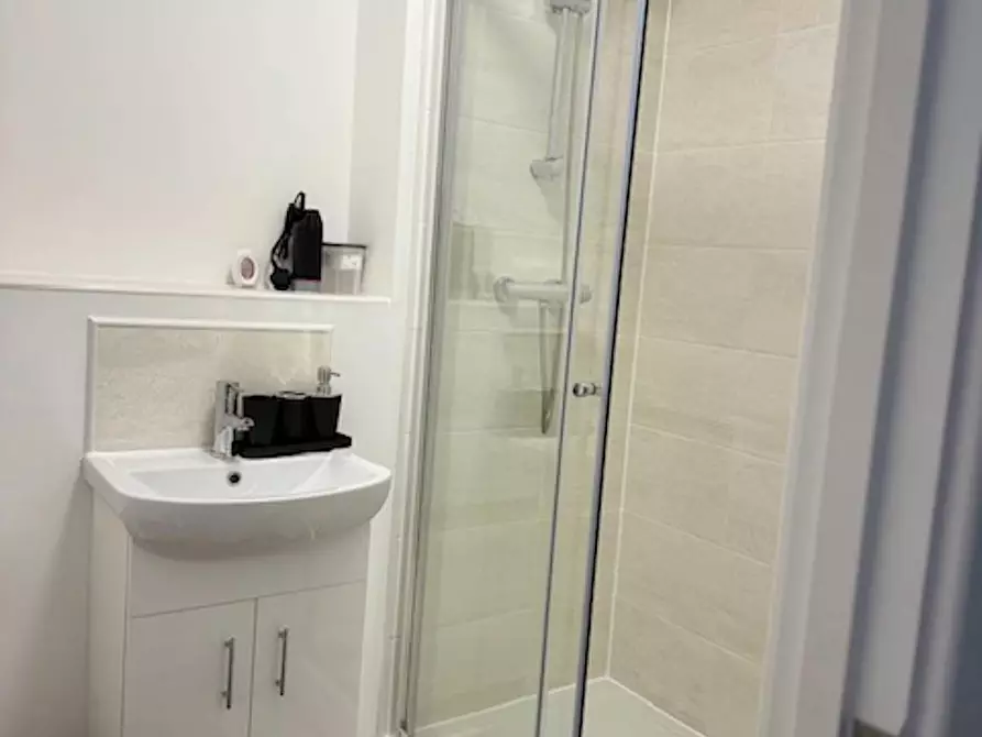 Immagine 10 di Appartamento in affitto  in Horninglow Street a Burton upon Trent