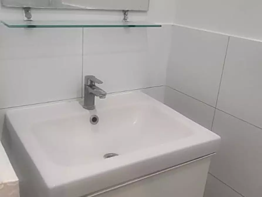Immagine 9 di Appartamento in affitto  in Avenue Auguste Rodin a Ixelles
