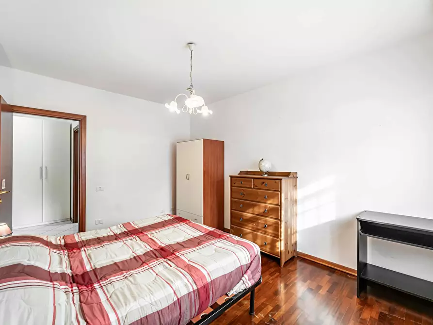 Immagine 4 di Appartamento in affitto  in Via Decumana a Bologna