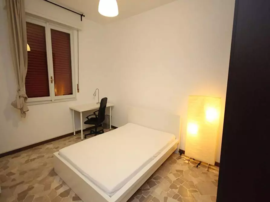 Immagine 1 di Camera in affitto  in Via Salvatore Barzilai a Milano