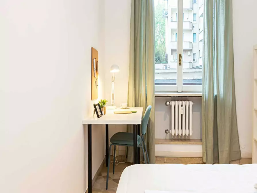 Immagine 3 di Camera in affitto  in Via Francesco Primaticcio a Milano