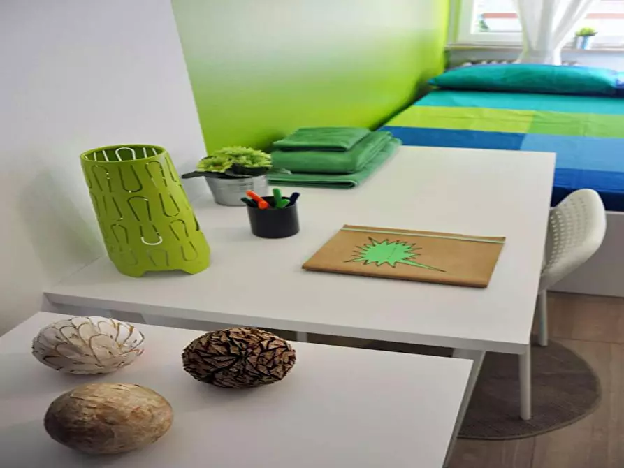 Immagine 6 di Camera in affitto  in Via Plinio a Milano