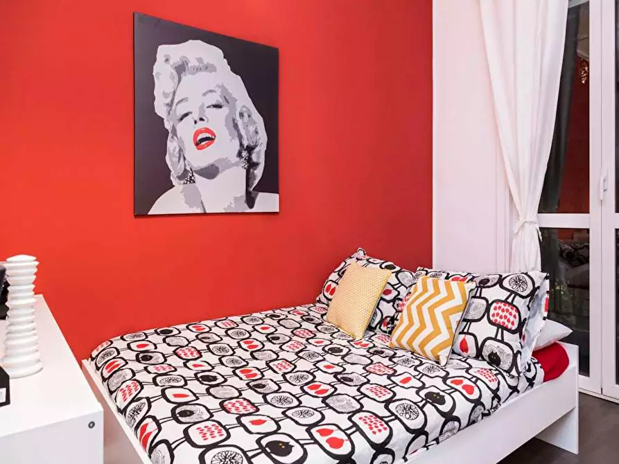 Immagine 1 di Camera in affitto  in Via Antonio Canova a Milano