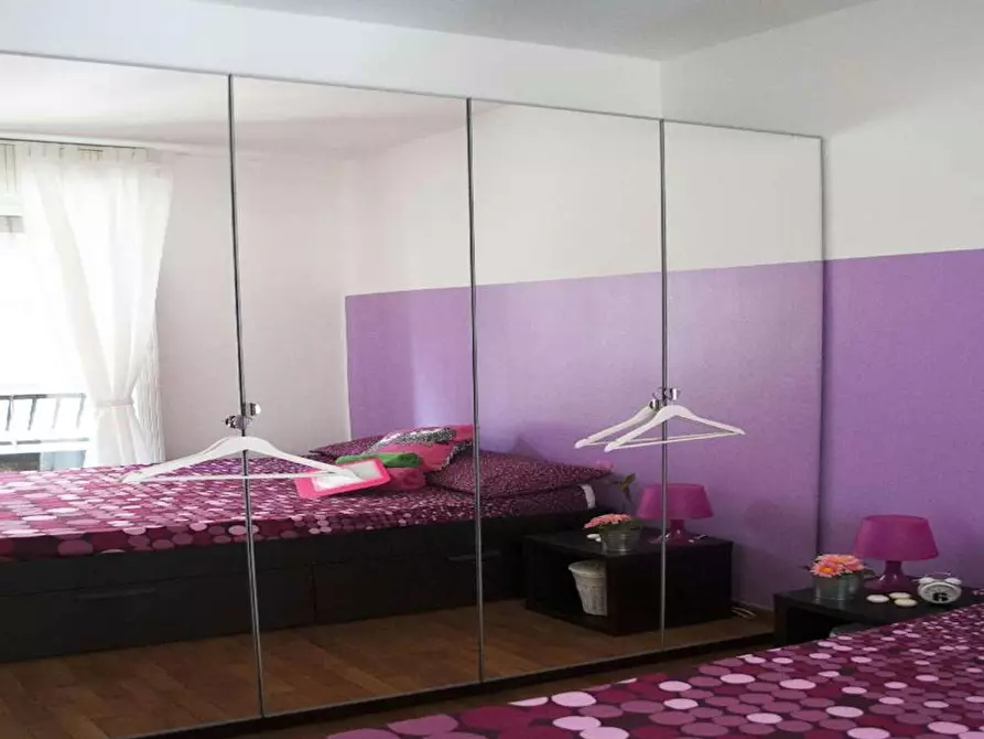 Immagine 1 di Camera in affitto  in Viale Tunisia a Milano