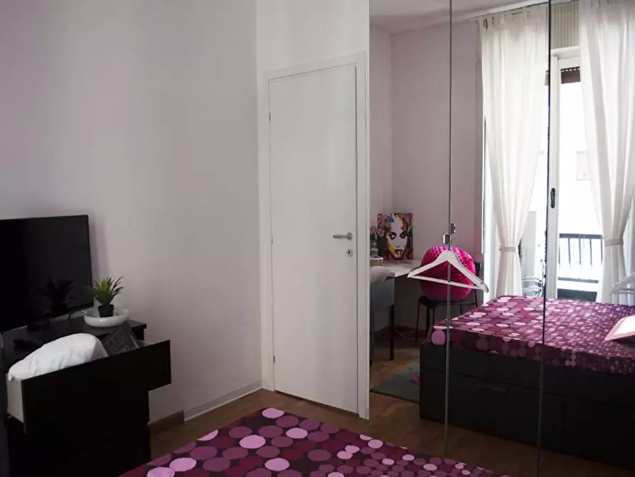 Immagine 9 di Camera in affitto  in Viale Tunisia a Milano