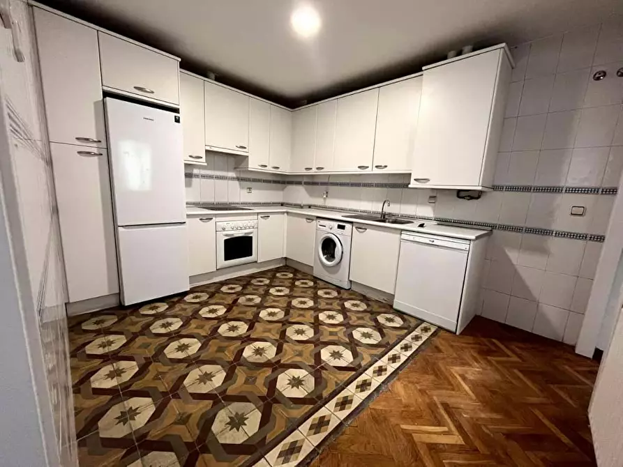 Immagine 4 di Camera in affitto  in Calle de Grafal a Madrid