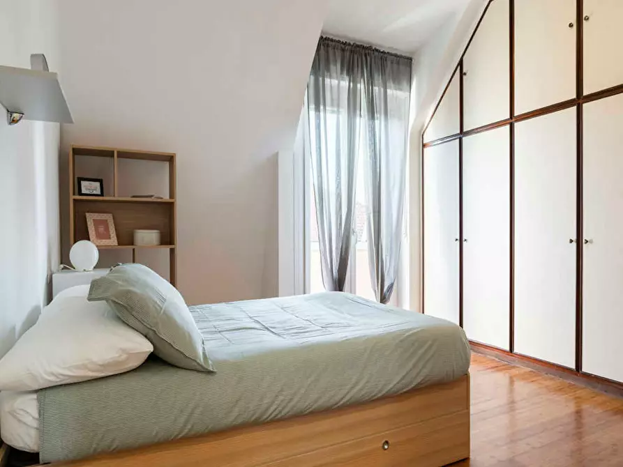 Immagine 2 di Camera in affitto  in Via Carmagnola a Milano