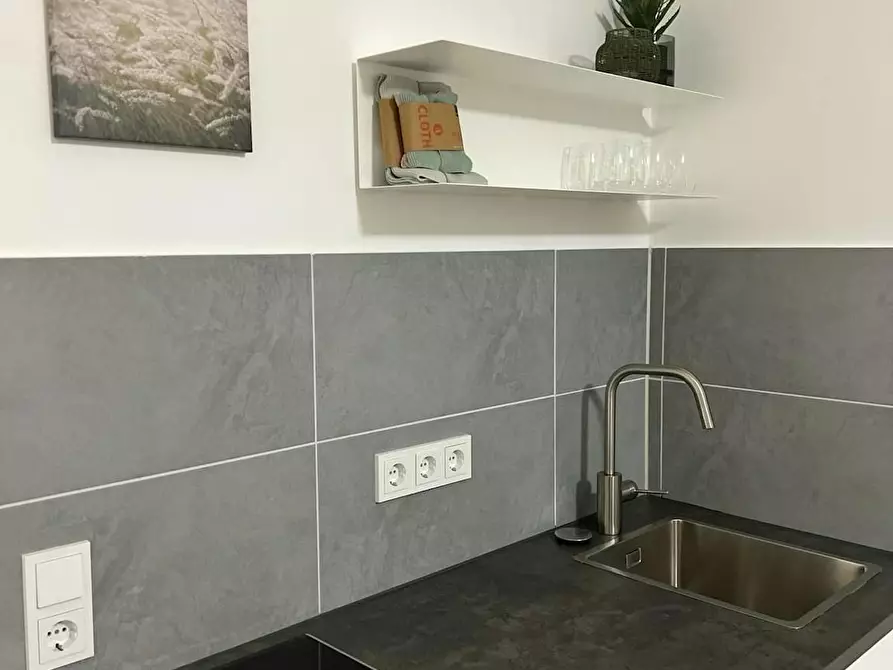 Immagine 7 di Appartamento in affitto  in Adersstraße a Düsseldorf