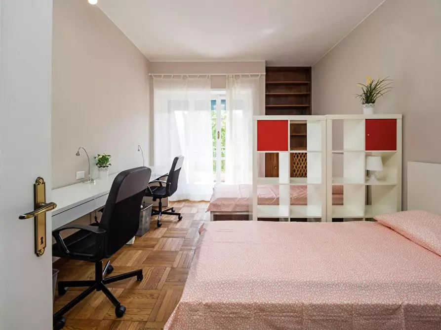 Immagine 5 di Camera condivisa in affitto  in Via George Washington a Milano