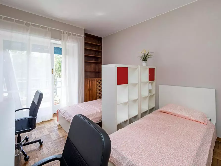 Immagine 1 di Camera condivisa in affitto  in Via George Washington a Milano