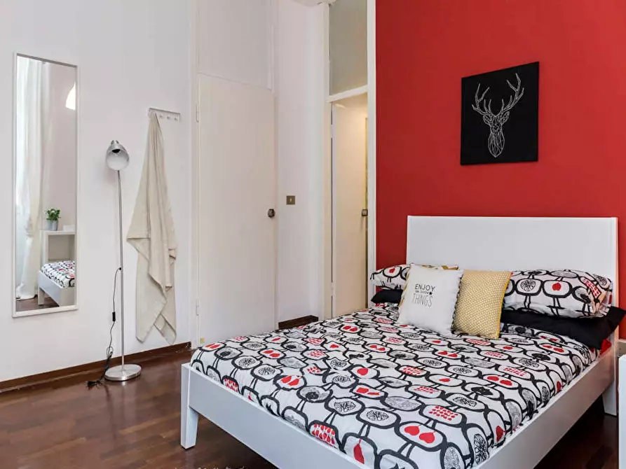 Immagine 1 di Camera in affitto  in Via Giuseppe Frua a Milano