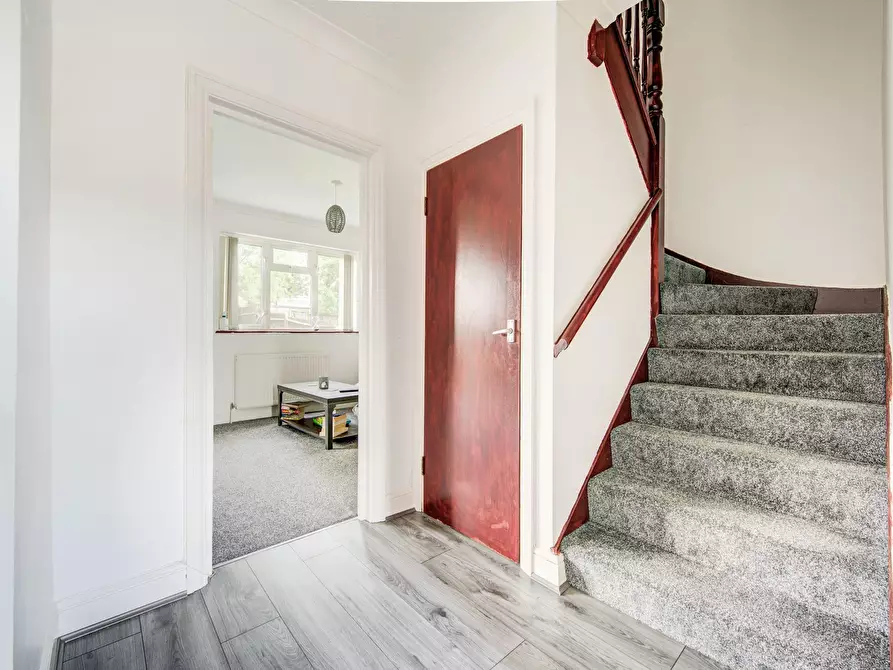 Immagine 2 di Casa indipendente in affitto  in Tangmere Way a Brent