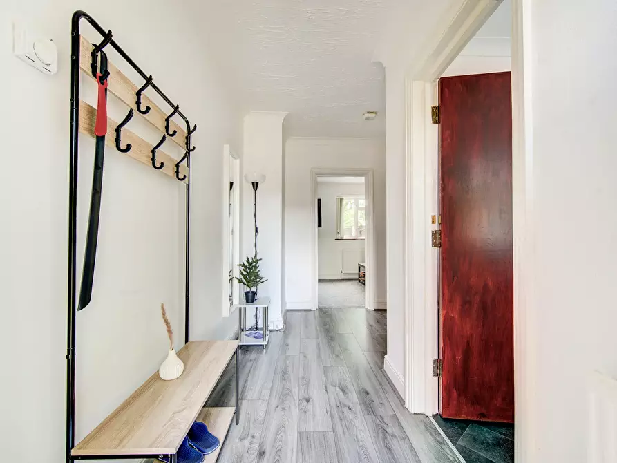 Immagine 10 di Casa indipendente in affitto  in Tangmere Way a Brent