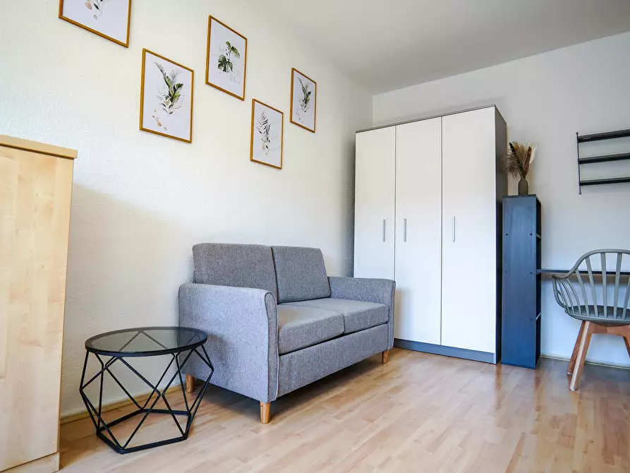 Immagine 5 di Appartamento in affitto  in Waisenhausgasse a Köln
