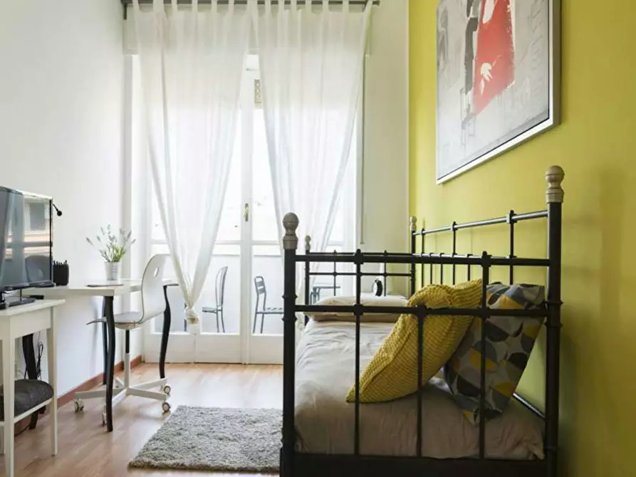 Immagine 3 di Camera in affitto  in Via Giuseppe Bruschetti a Milano