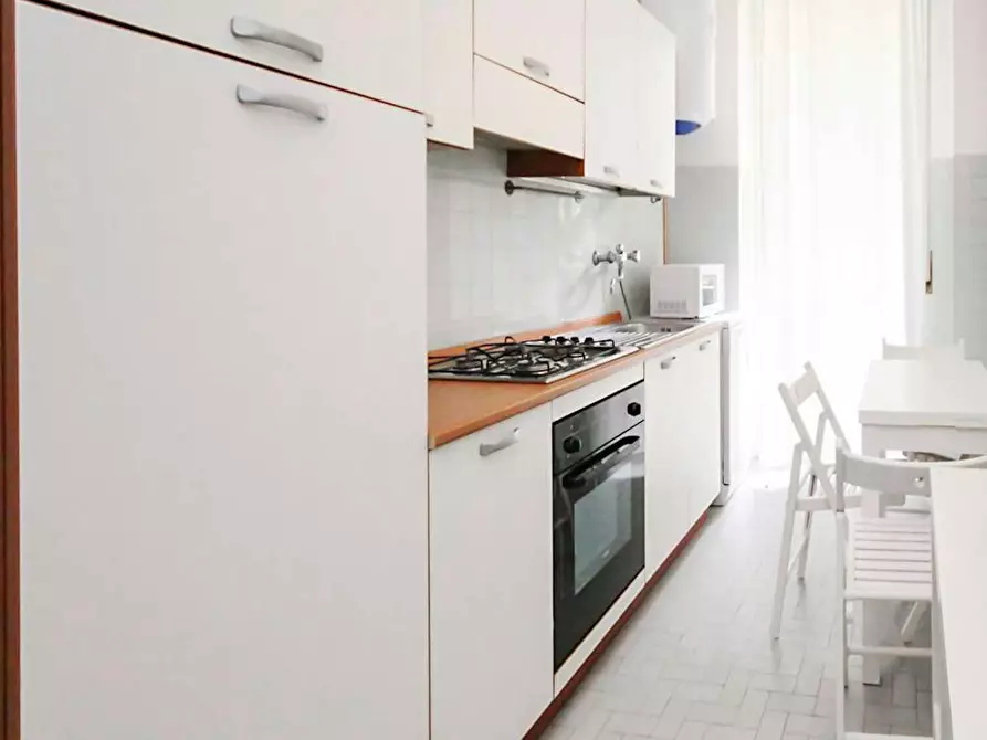 Immagine 6 di Camera in affitto  in Via Raffaello Bertieri a Milano