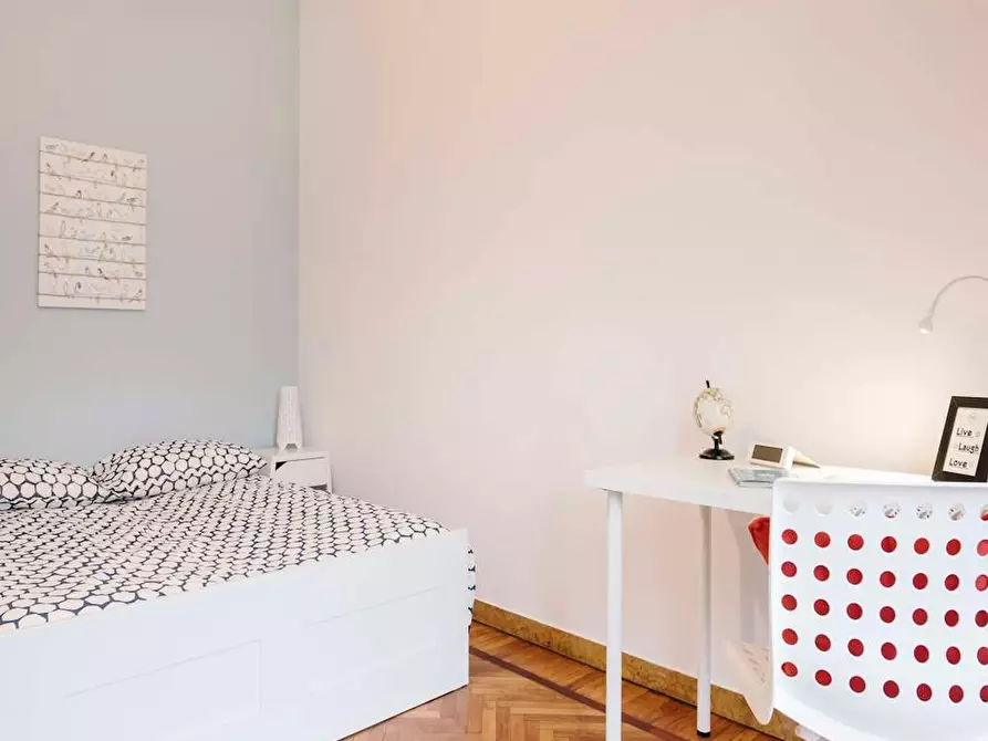 Immagine 3 di Camera in affitto  in Via delle Belle Arti a Bologna