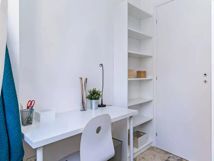 Immagine 7 di Camera in affitto  in Via Giuseppe Frua a Milano