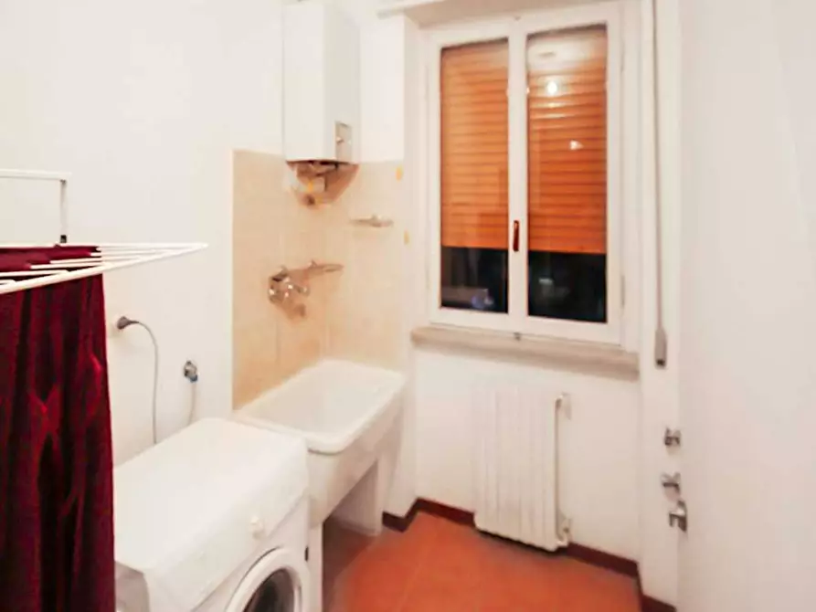 Immagine 5 di Camera in affitto  in Via Emilio de Marchi a Milano