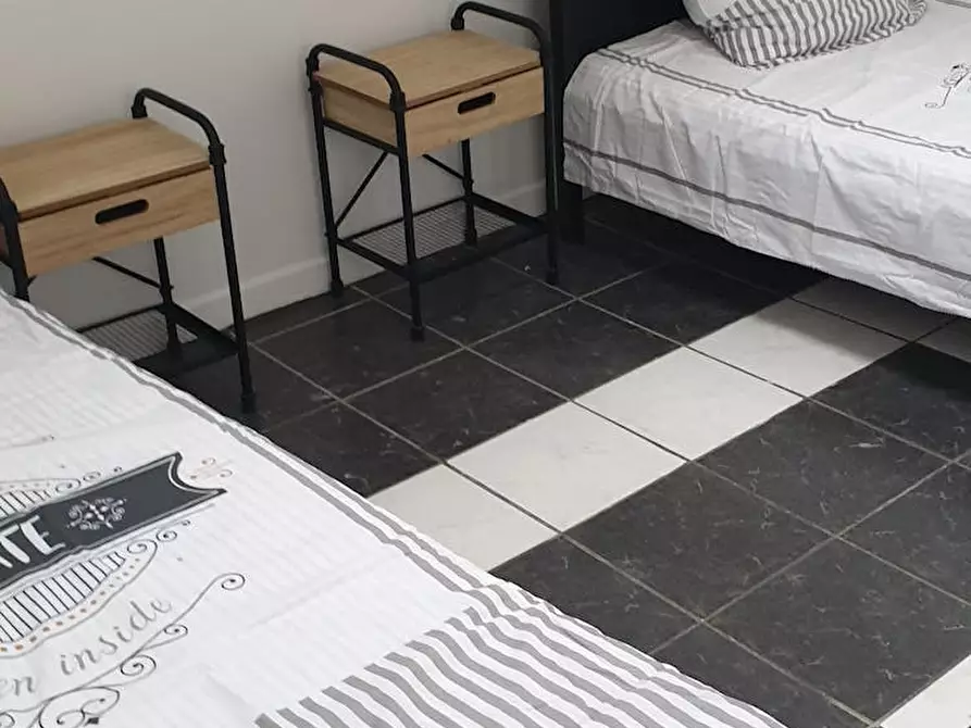 Immagine 8 di Appartamento in affitto  in Rue des Meuniers a Lille