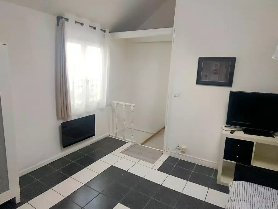 Immagine 6 di Appartamento in affitto  in Rue des Meuniers a Lille