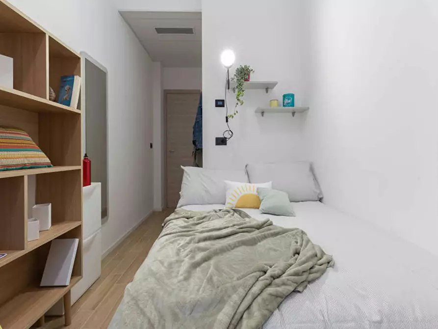 Immagine 1 di Camera in affitto  in Via Carlo Pedrotti a Torino