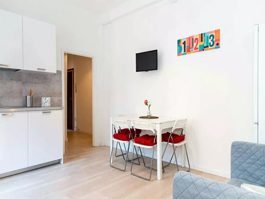 Immagine 7 di Camera in affitto  in Via Luigi Scrosati a Milano