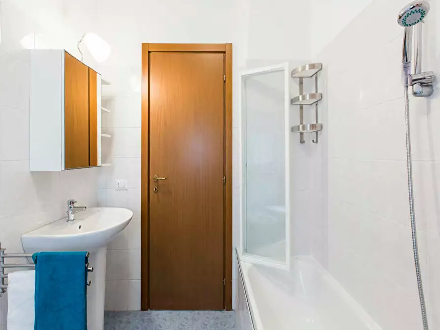 Immagine 10 di Camera in affitto  in Via Pasquale Fornari a Milano