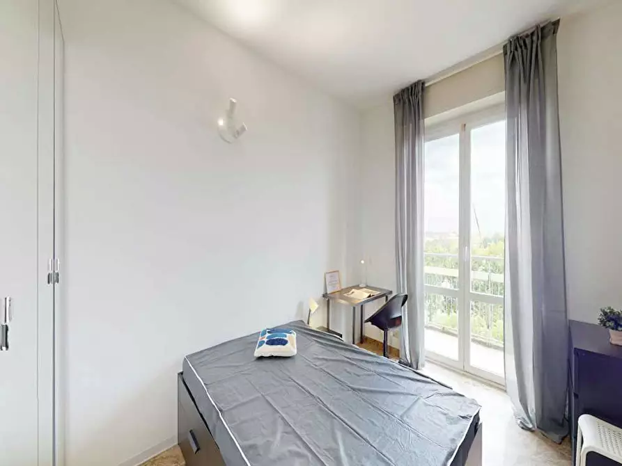 Immagine 1 di Camera in affitto  in Viale Molise a Milano