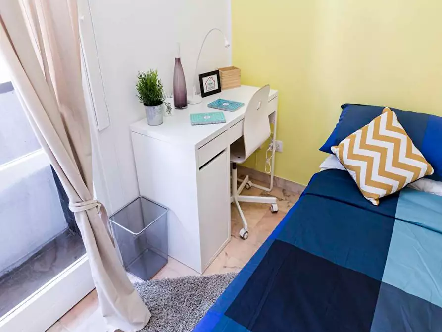 Immagine 5 di Camera in affitto  in Via Cosseria a Milano